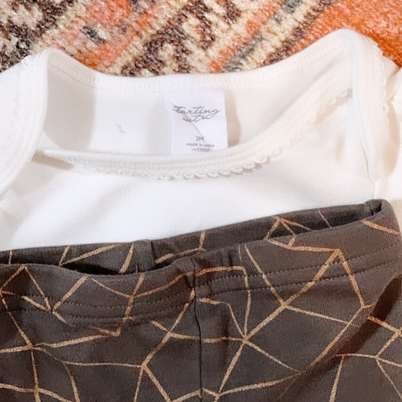 Giraffe Set - Picture 2 of 3